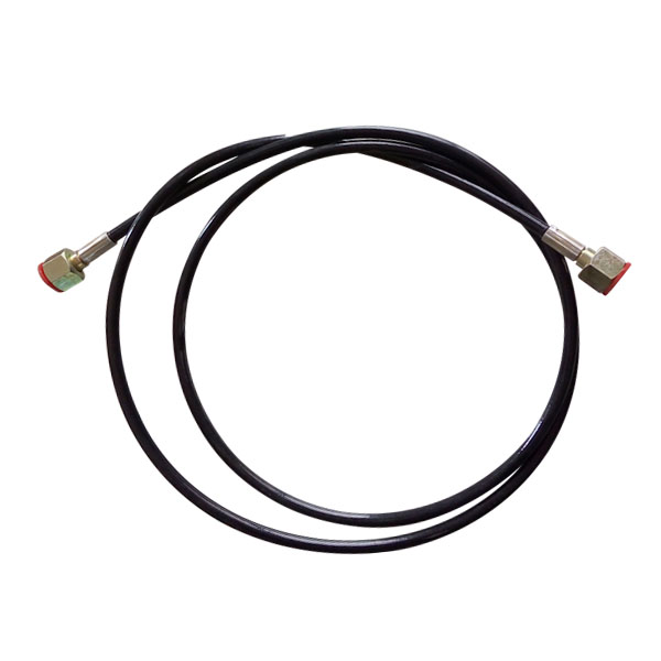 ��4�y����